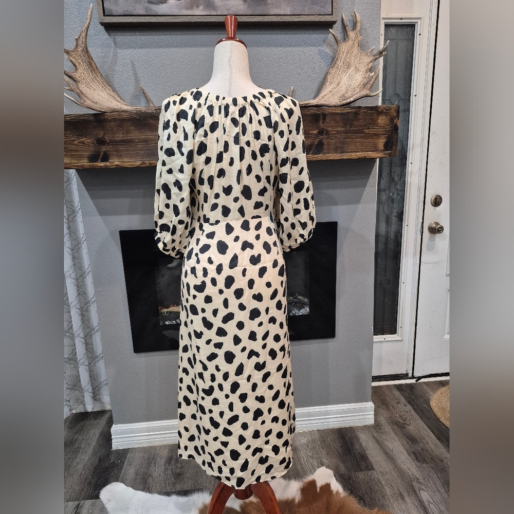 KITRI Maxi Dress with Black Spot Print and Scoop Neck Sizs 8, 100% Viscose - Picture 2 of 7